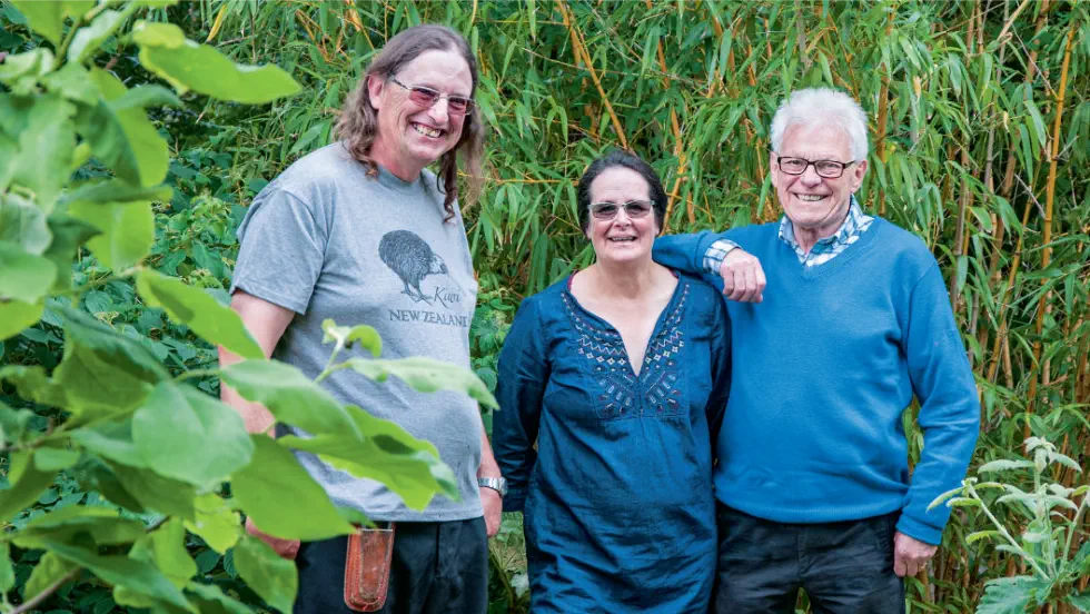 Roy Lancaster Visits Swines Meadow Farm Nursery